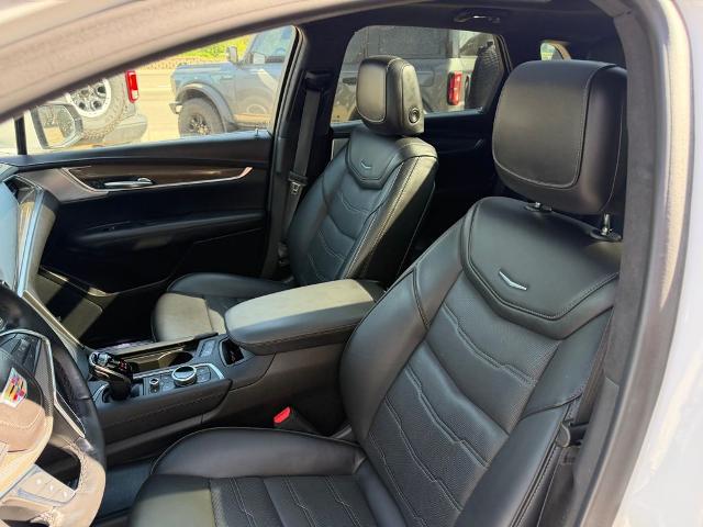 2022 Cadillac XT5 AWD Premium Luxury