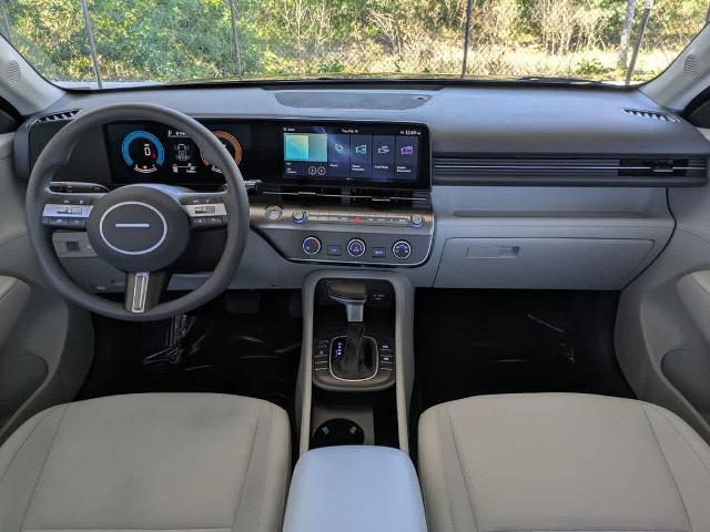 2025 Hyundai Kona SE
