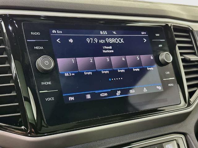 2023 Volkswagen Atlas Cross Sport 2.0T SEL R-Line Black