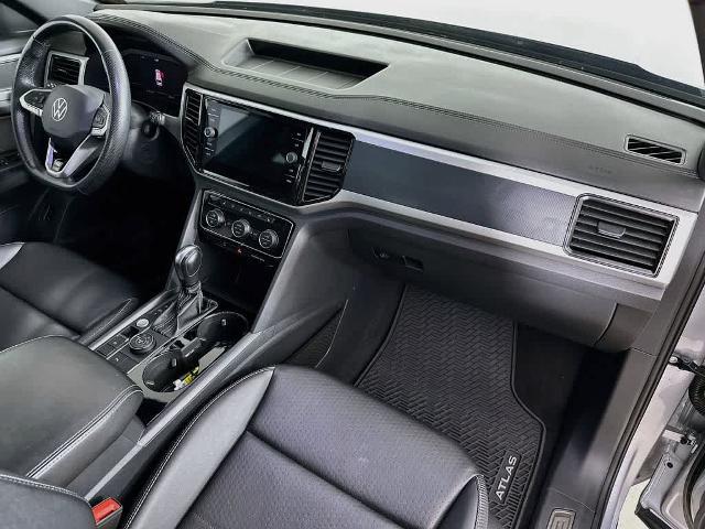 2023 Volkswagen Atlas Cross Sport 2.0T SEL R-Line Black