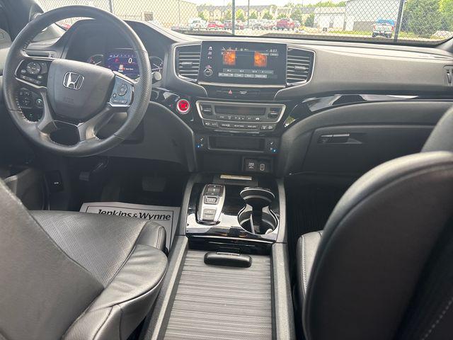 2023 Honda Passport AWD Elite