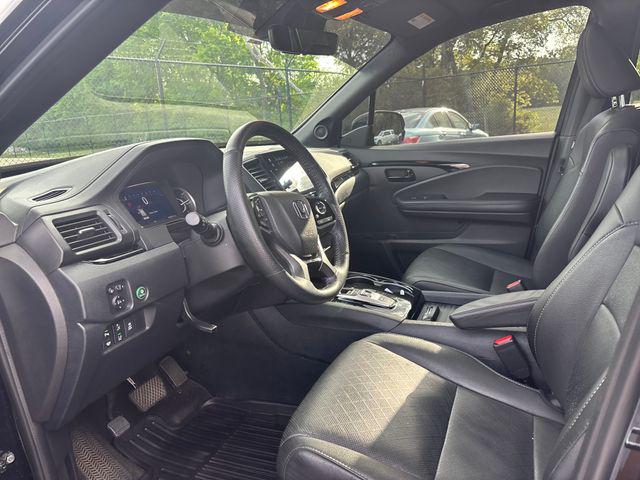 2023 Honda Passport AWD Elite