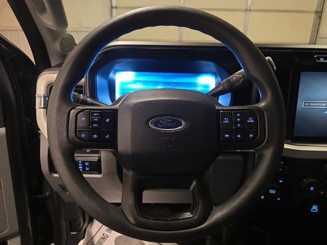 2023 Ford F-350 XLT