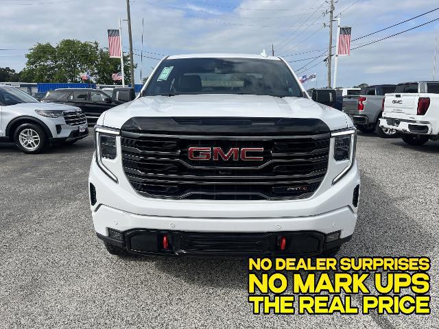 2025 GMC Sierra 1500 4WD Crew Cab Short Box AT4