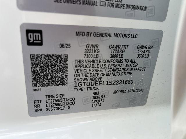 2025 GMC Sierra 1500 4WD Crew Cab Short Box AT4