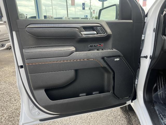 2025 GMC Sierra 1500 4WD Crew Cab Short Box AT4