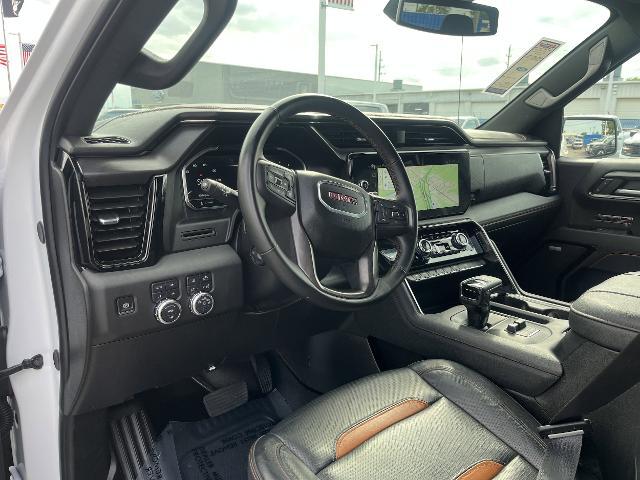 2025 GMC Sierra 1500 4WD Crew Cab Short Box AT4