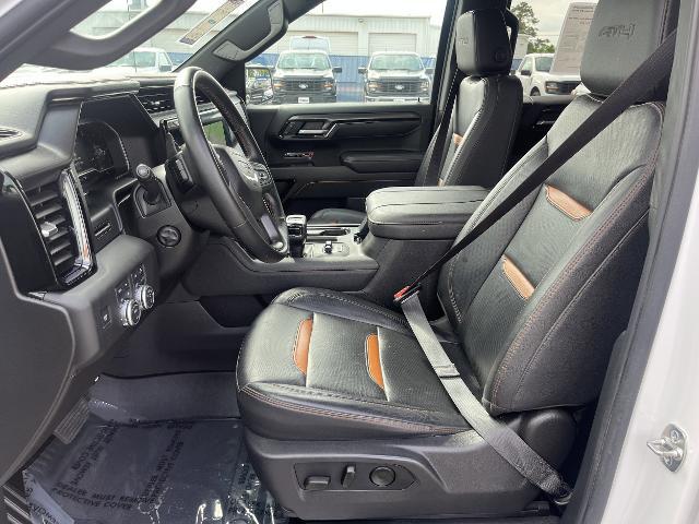 2025 GMC Sierra 1500 4WD Crew Cab Short Box AT4