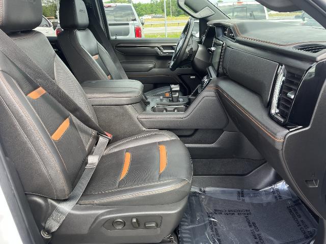 2025 GMC Sierra 1500 4WD Crew Cab Short Box AT4