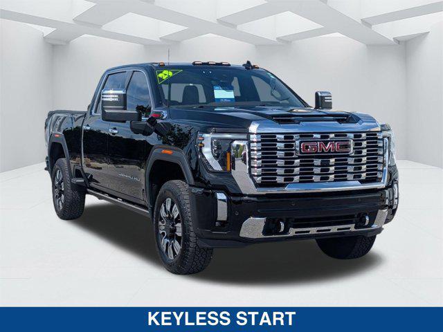 2025 GMC Sierra 2500HD 4WD Crew Cab Standard Bed Denali