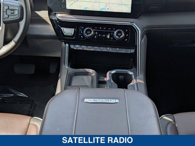 2025 GMC Sierra 2500HD 4WD Crew Cab Standard Bed Denali