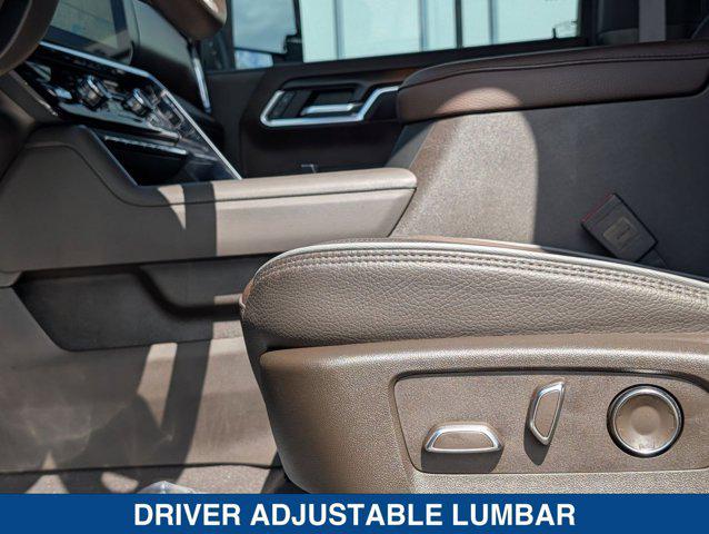 2025 GMC Sierra 2500HD 4WD Crew Cab Standard Bed Denali