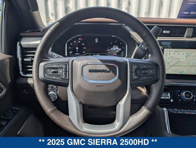 2025 GMC Sierra 2500HD 4WD Crew Cab Standard Bed Denali