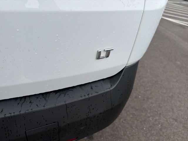 2023 Chevrolet Traverse AWD LT Cloth