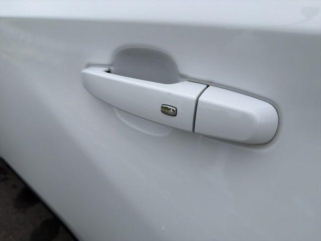 2023 Chevrolet Traverse AWD LT Cloth