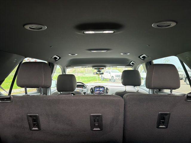 2023 Chevrolet Traverse AWD LT Cloth