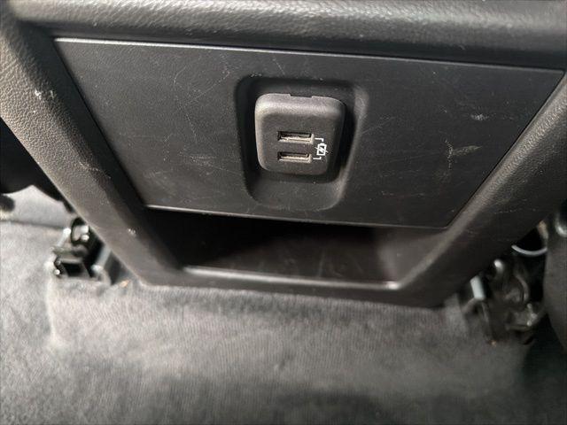 2023 Chevrolet Traverse AWD LT Cloth