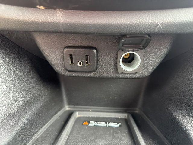 2023 Chevrolet Traverse AWD LT Cloth