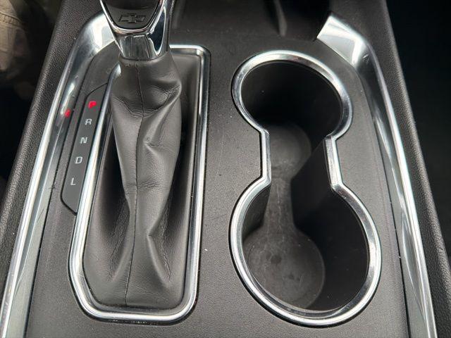 2023 Chevrolet Traverse AWD LT Cloth