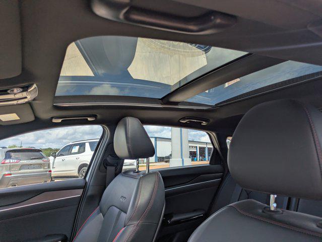 2023 Kia K5 GT