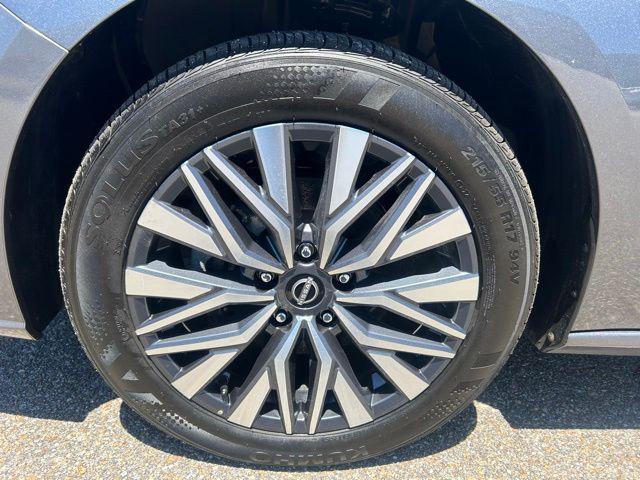 2025 Nissan Altima SV AWD