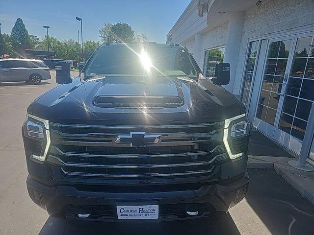2024 Chevrolet Silverado 2500HD 4WD Crew Cab Standard Bed High Country