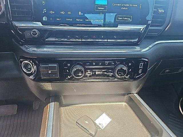 2024 Chevrolet Silverado 2500HD 4WD Crew Cab Standard Bed High Country