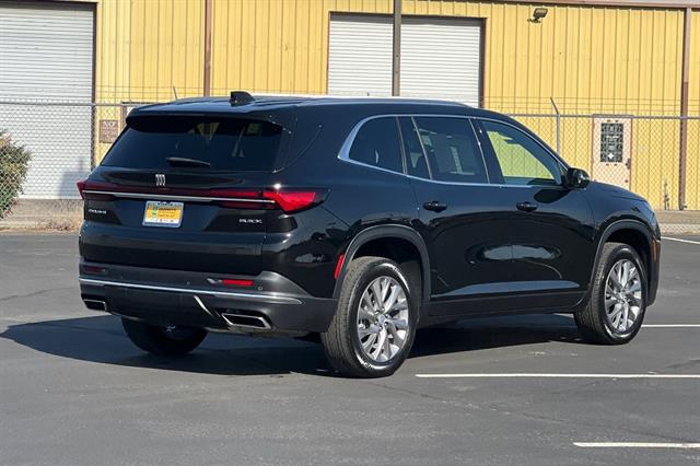 2025 Buick Enclave Preferred FWD