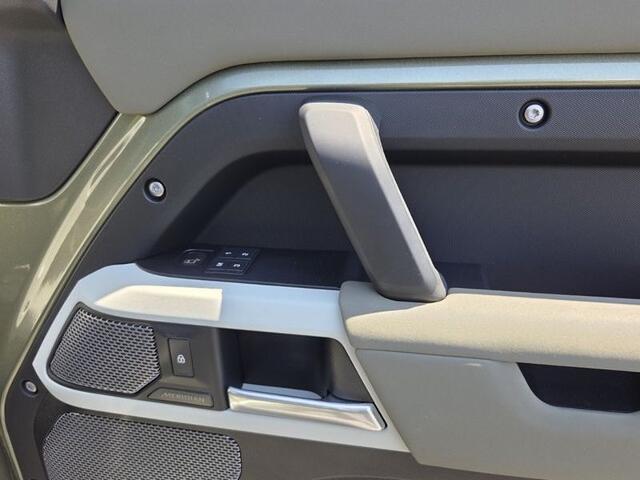 2021 Land Rover Defender 90 First Edition