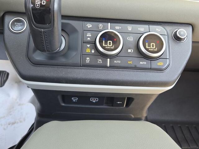 2021 Land Rover Defender 90 First Edition