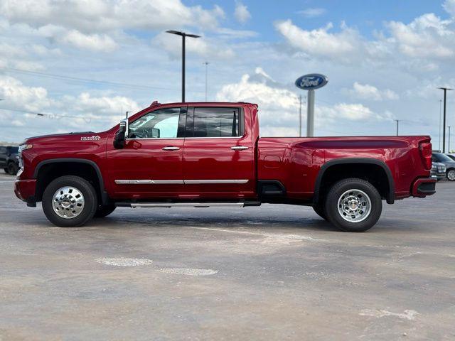 2024 Chevrolet Silverado 3500HD 4WD Crew Cab Long Bed High Country