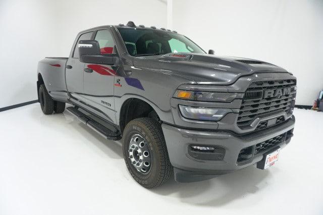 2026 RAM 3500 RAM 3500 LONE STAR CREW CAB 4X4 8 BOX
