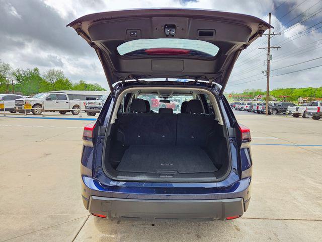 2025 Nissan Rogue SV FWD
