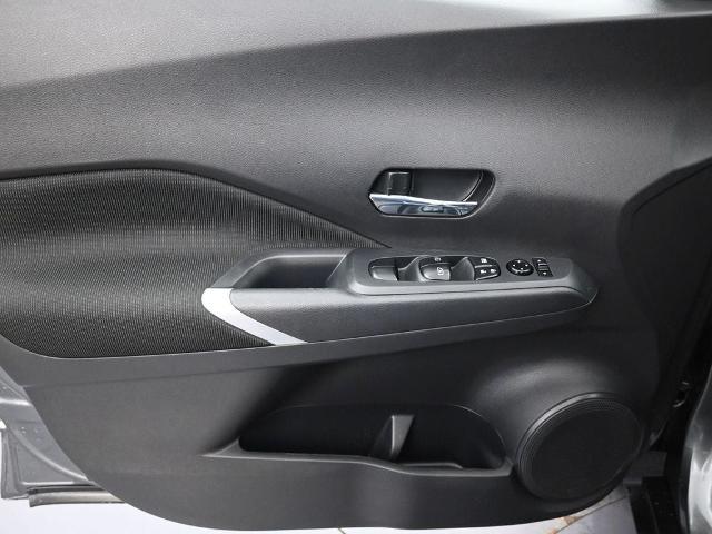 2024 Nissan Kicks SV Xtronic CVT