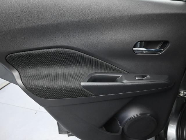 2024 Nissan Kicks SV Xtronic CVT
