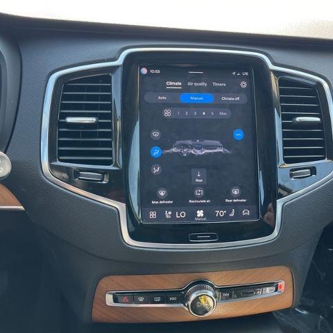 2023 Volvo XC90 B6 Plus 7-Seater