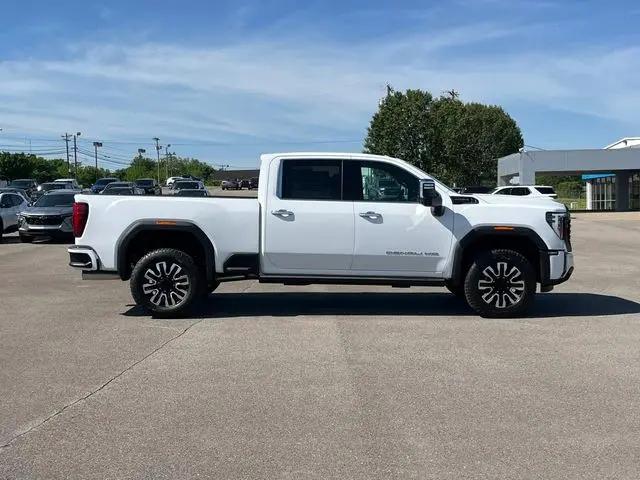 2026 GMC Sierra 2500HD Crew Cab, Standard Bed, Denali Ultimate, 4WD