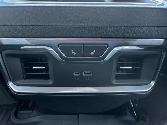 2026 GMC Sierra 2500HD Crew Cab, Standard Bed, Denali Ultimate, 4WD