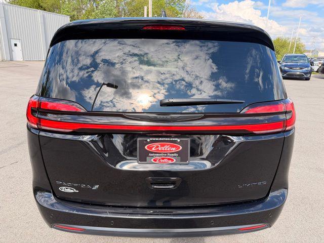 2025 Chrysler Pacifica Limited