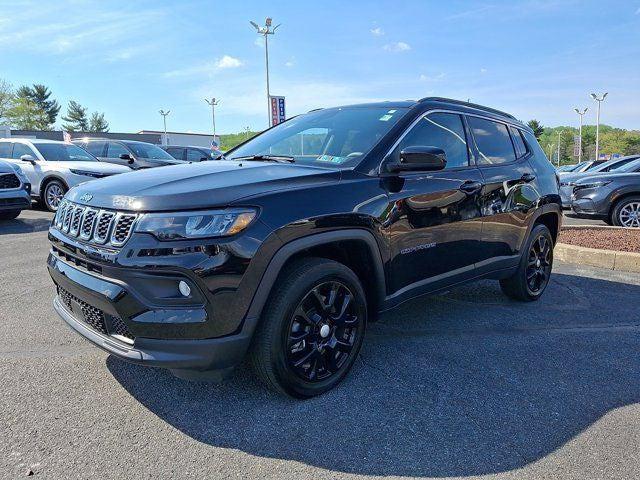 2024 Jeep Compass Latitude Lux FWD