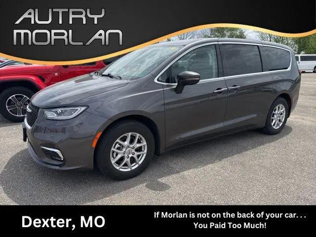 2023 Chrysler Pacifica Touring L for sale in Dexter, MO