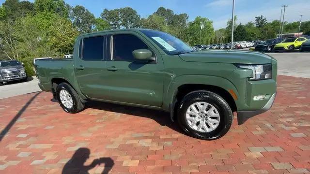 2022 Nissan Frontier Crew Cab SV 4x2