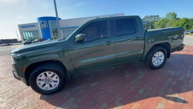 2022 Nissan Frontier Crew Cab SV 4x2