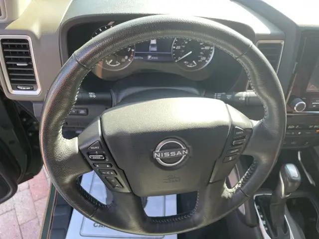 2022 Nissan Frontier Crew Cab SV 4x2