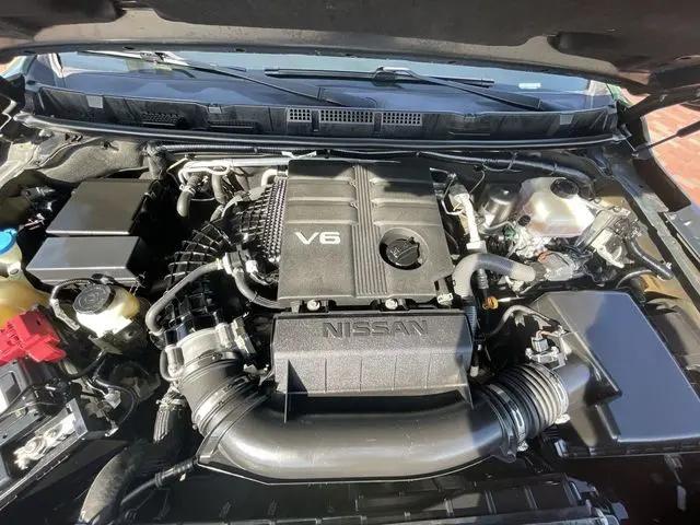 2022 Nissan Frontier Crew Cab SV 4x2