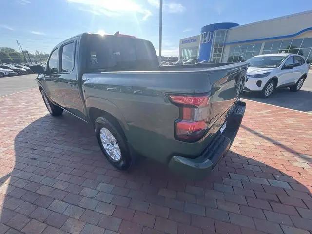 2022 Nissan Frontier Crew Cab SV 4x2