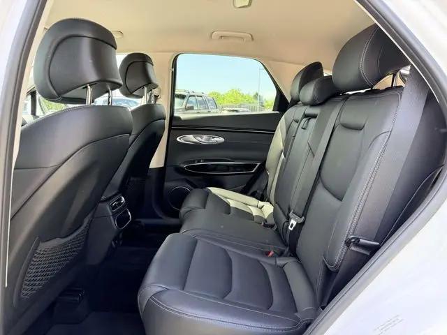 2025 Genesis GV70 2.5T AWD
