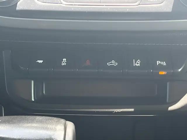 2021 GMC Canyon 4WD Crew Cab Short Box Elevation