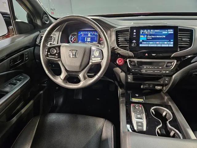 2025 Honda Passport AWD Black