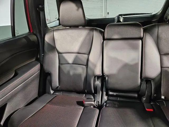 2025 Honda Passport AWD Black